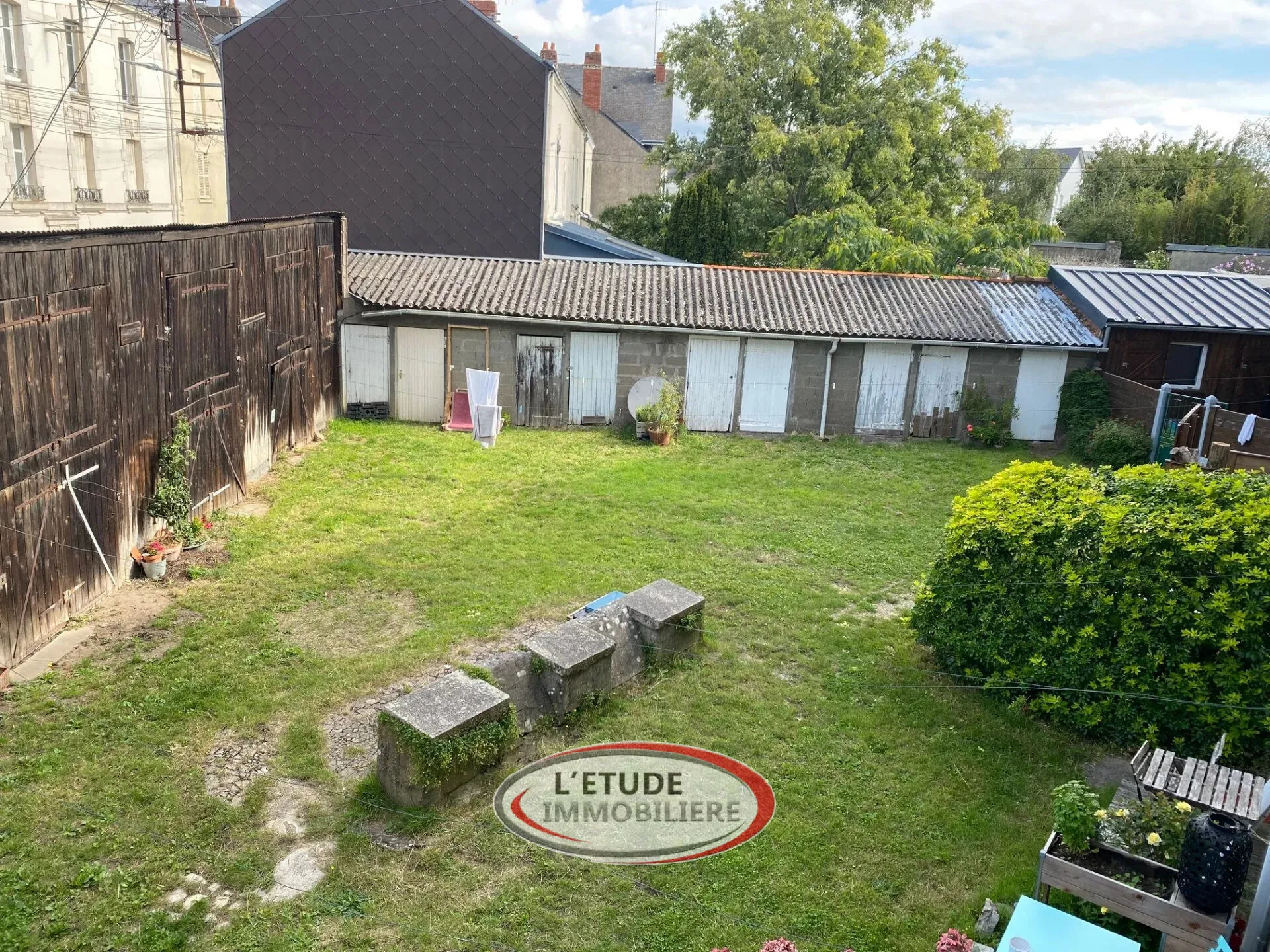 Appartement lumineux de 91,75 m² à Nantes, possibilité de division et jardin privé 