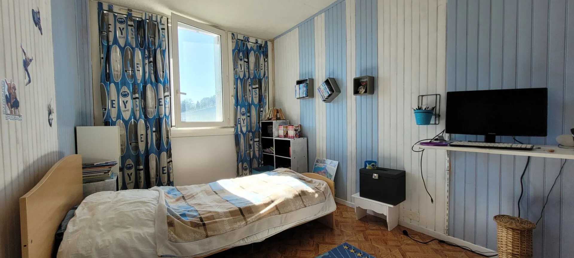 Appartement 5 pièces à Mourenx de 87 m² avec parking et proche commodités 