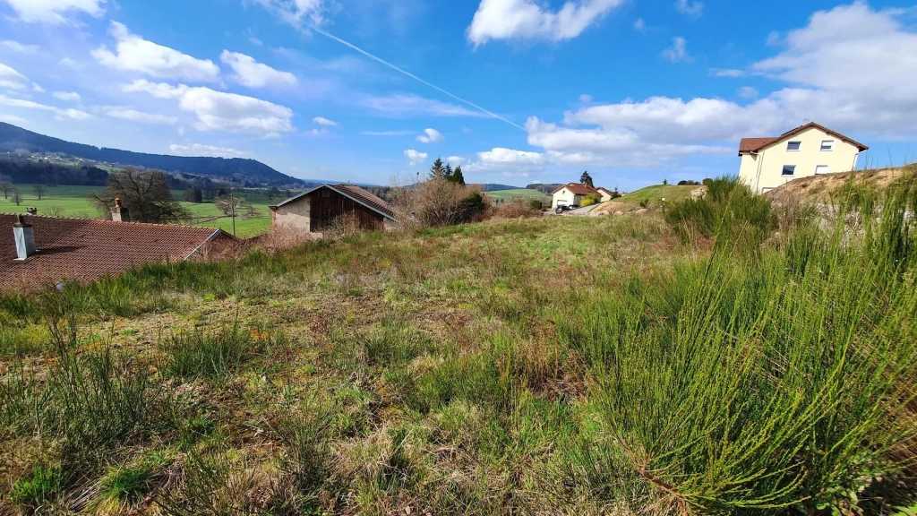 Terrain à bâtir constructible de 1024 m² à Lepanges-sur-Vologne