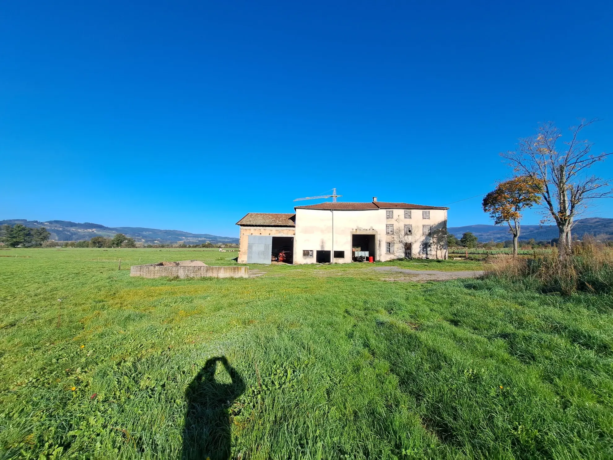 Propriété rurale à rénover avec potentiel à Ambert - 75 750 € 