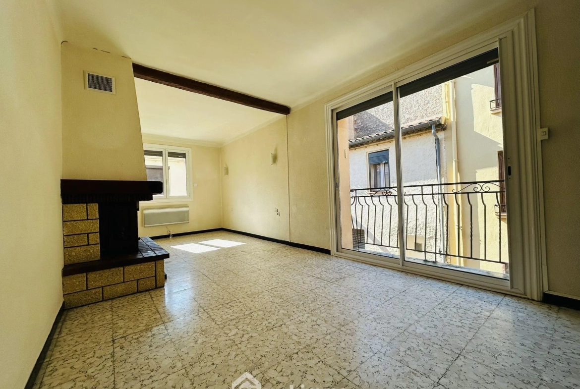 Maison de village à Estagel avec garage, 100 m², idéal résidence ou investissement 