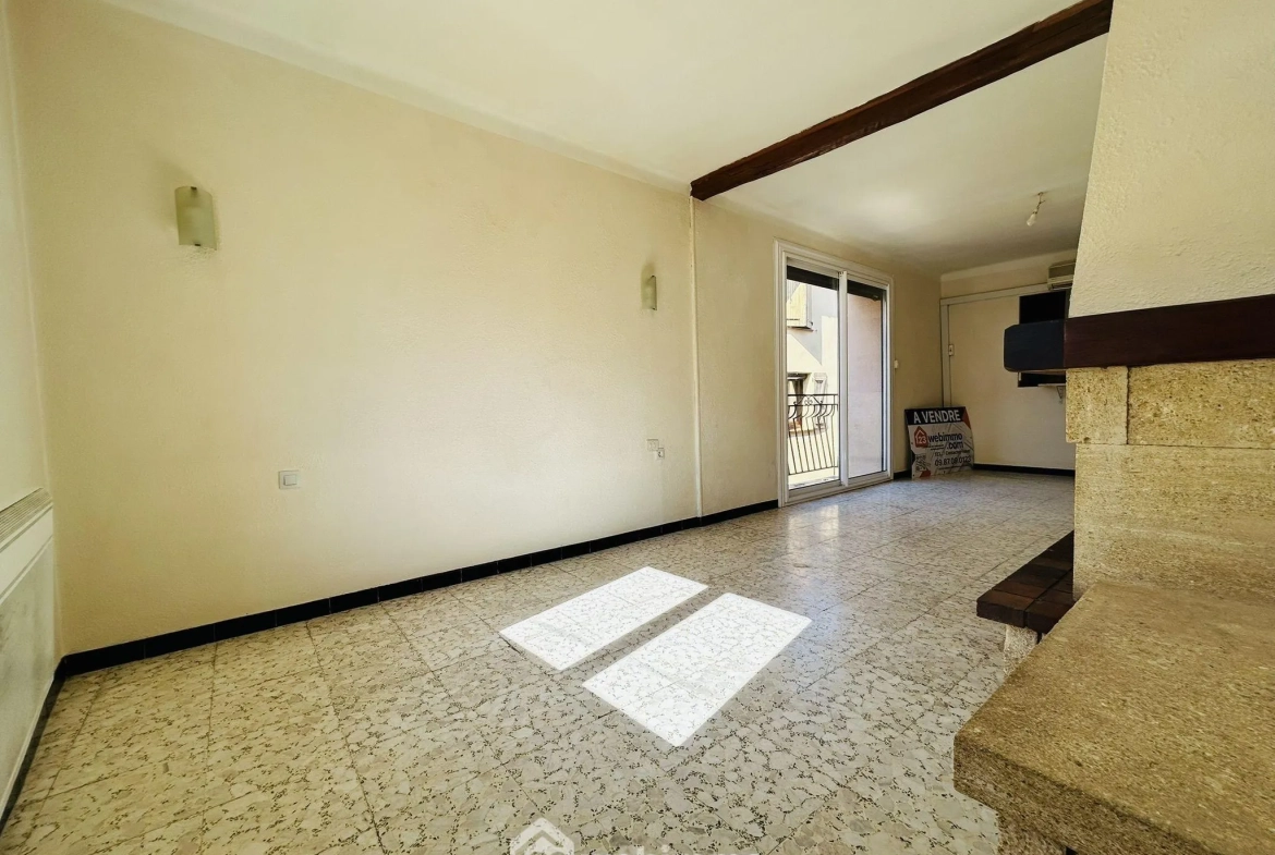 Maison de village à Estagel avec garage, 100 m², idéal résidence ou investissement 