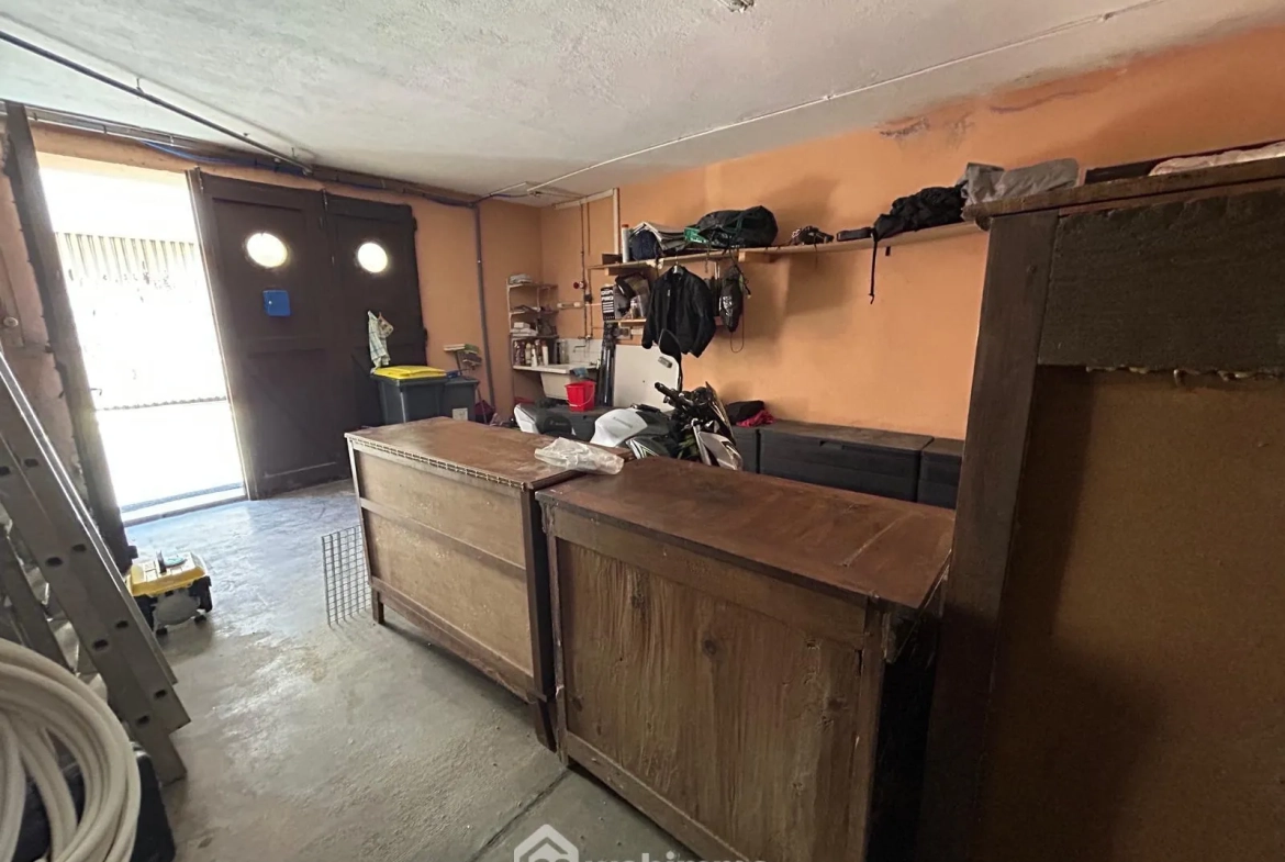 Maison de village à Estagel avec garage, 100 m², idéal résidence ou investissement 