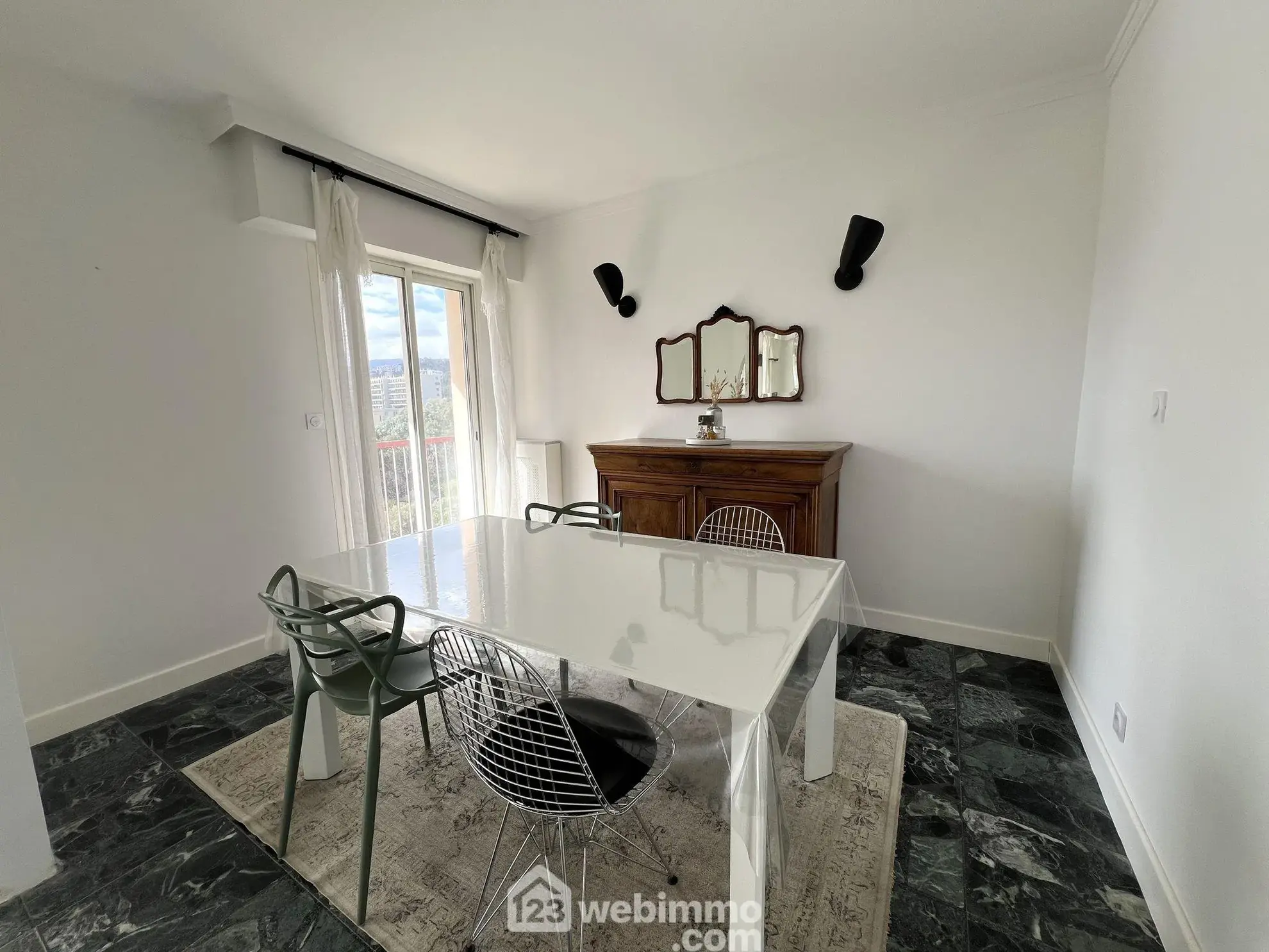 Appartement T3/T4 de 76 m² à Bastia Toga avec parking et cave 