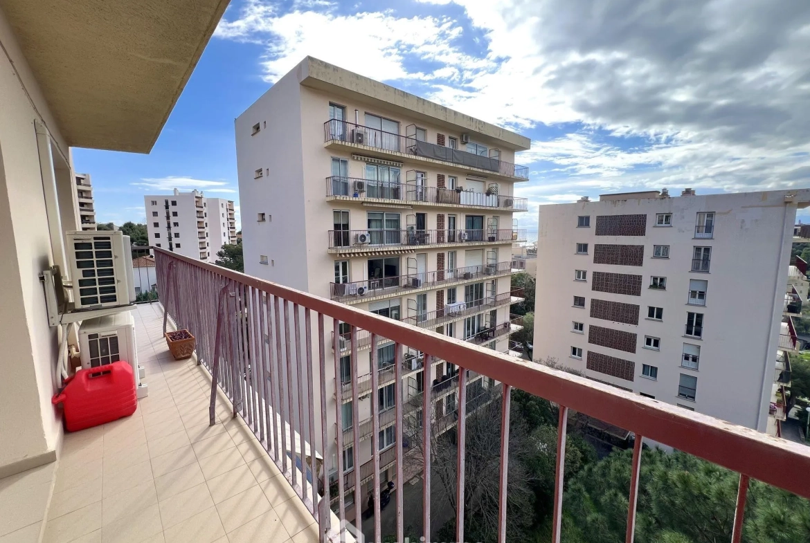 Appartement T3/T4 de 76 m² à Bastia Toga avec parking et cave 