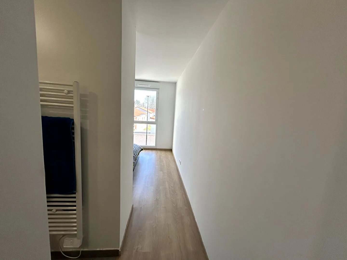 Maison récente 4 chambres à Bonson avec terrasse et faible consommation énergétique 