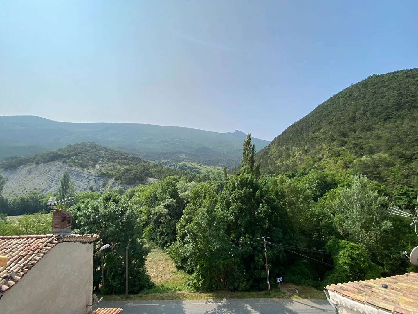 Appartement T2 lumineux à Montclus, proche Serres et la Germanette 