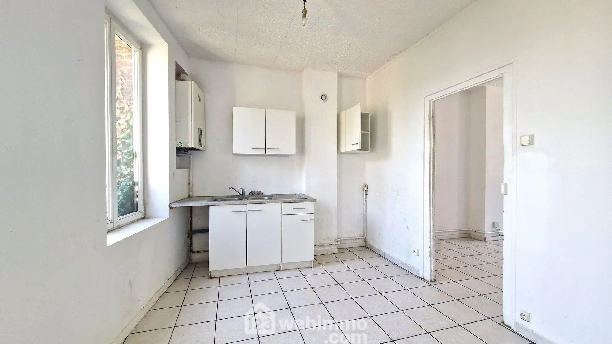 Charmante maison de 75m² à Laon avec jardin, dépendance et cave 