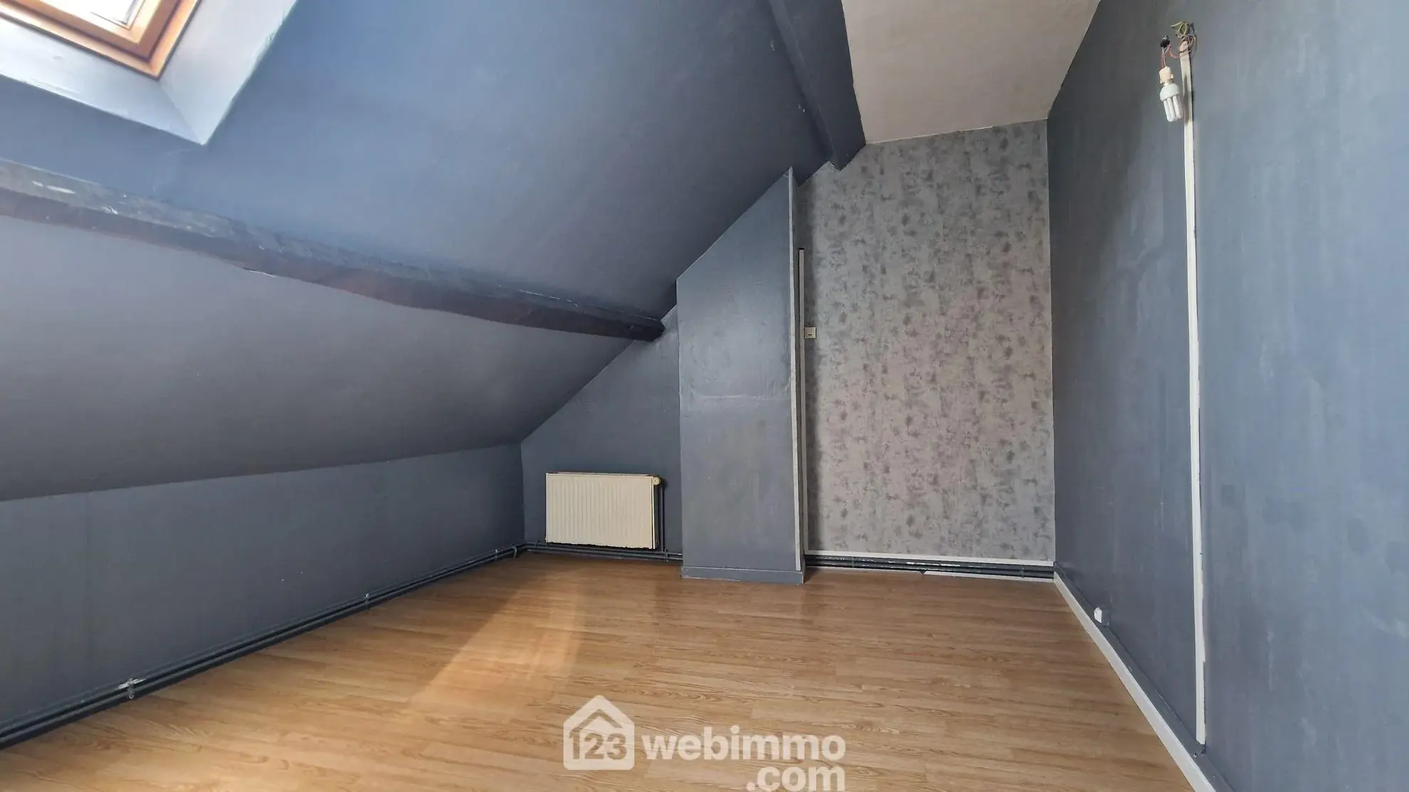 Charmante maison de 75m² à Laon avec jardin, dépendance et cave 