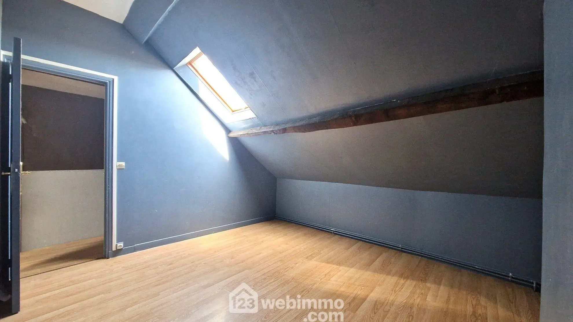Charmante maison de 75m² à Laon avec jardin, dépendance et cave 