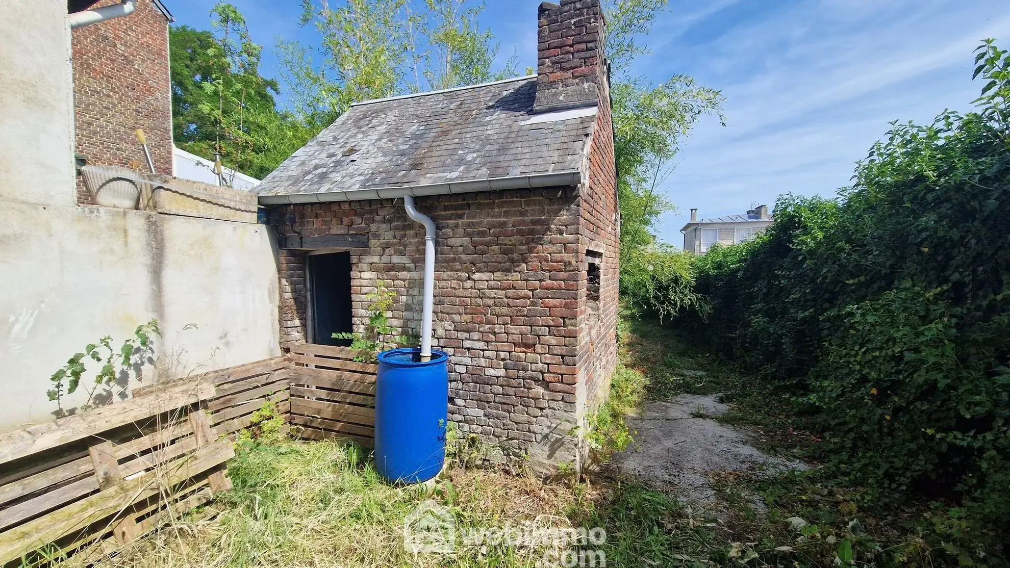 Charmante maison de 75m² à Laon avec jardin, dépendance et cave 