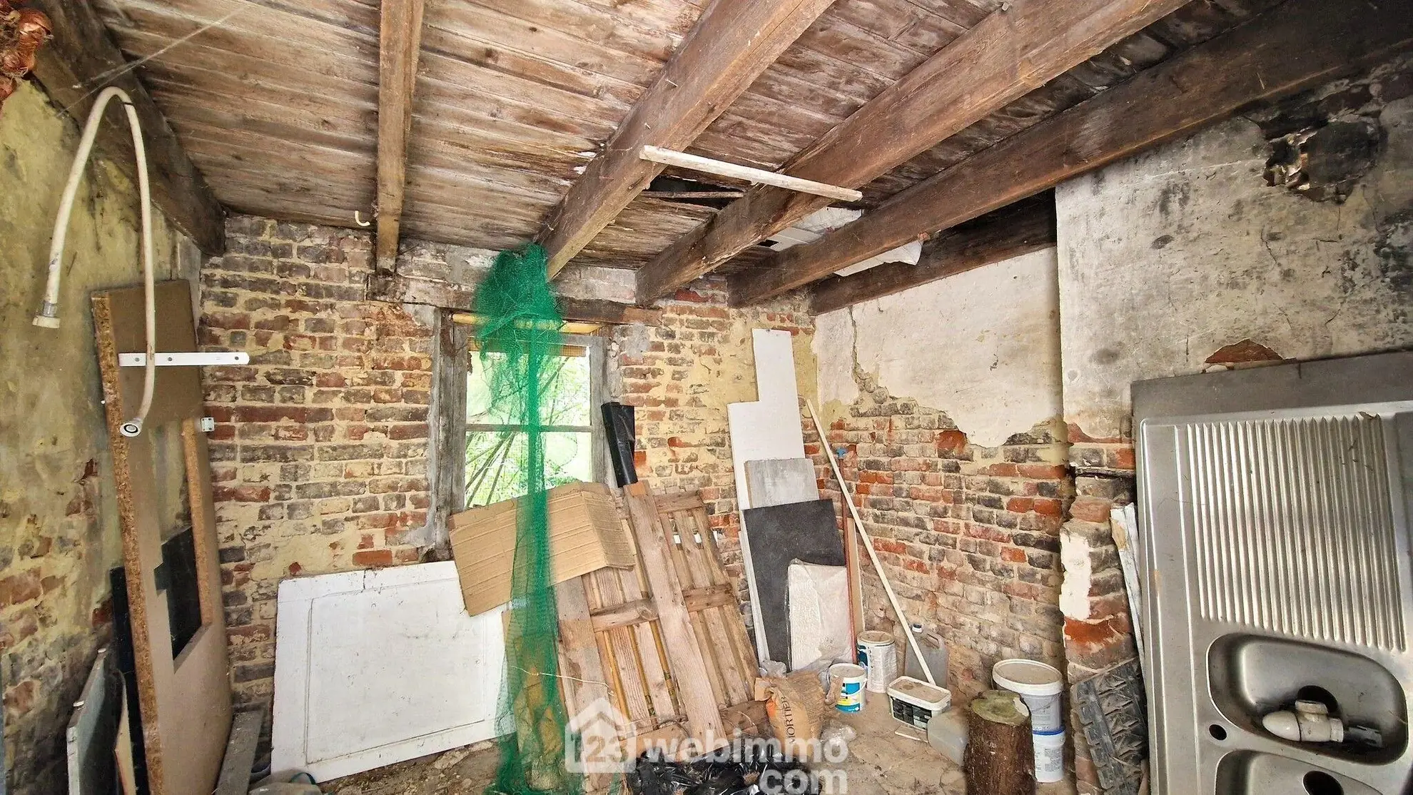 Charmante maison de 75m² à Laon avec jardin, dépendance et cave 