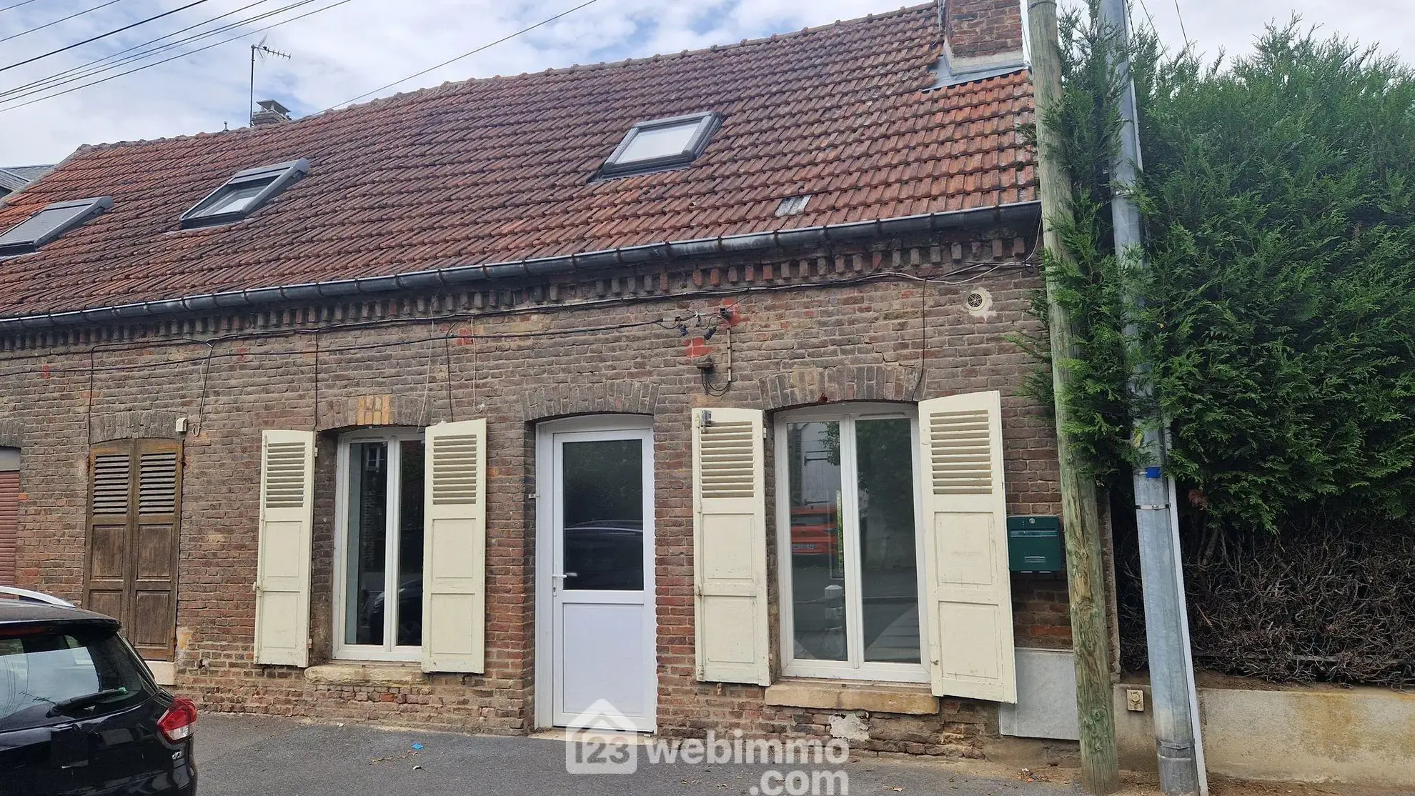 Charmante maison de 75m² à Laon avec jardin, dépendance et cave 