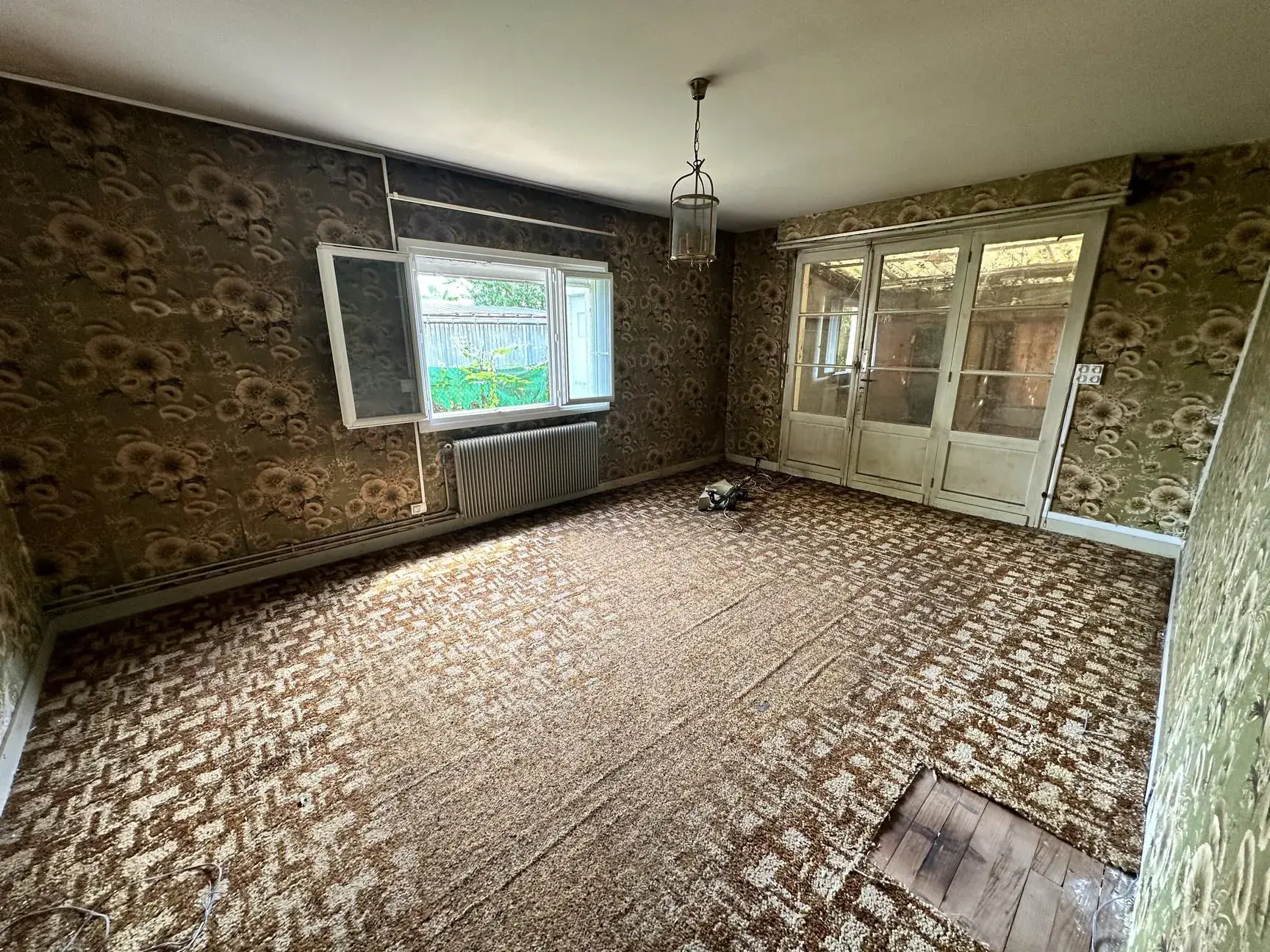 Maison à vendre à Cenon de 100 m² avec jardin et garage proche tramway 