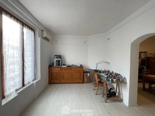 Maison de ville à Noyon de 108 m² avec jardin et potentiel divisible 