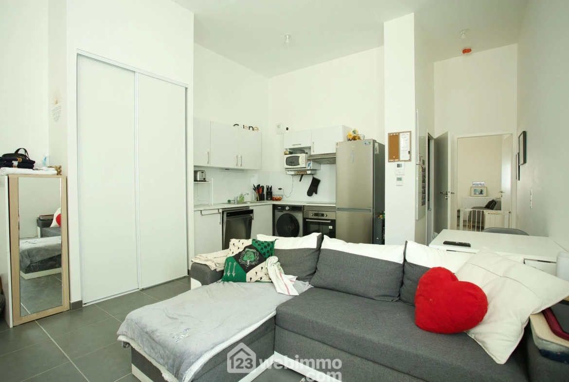 Appartement récent de 44m² à Lagord, bon investissement locatif proche La Rochelle 
