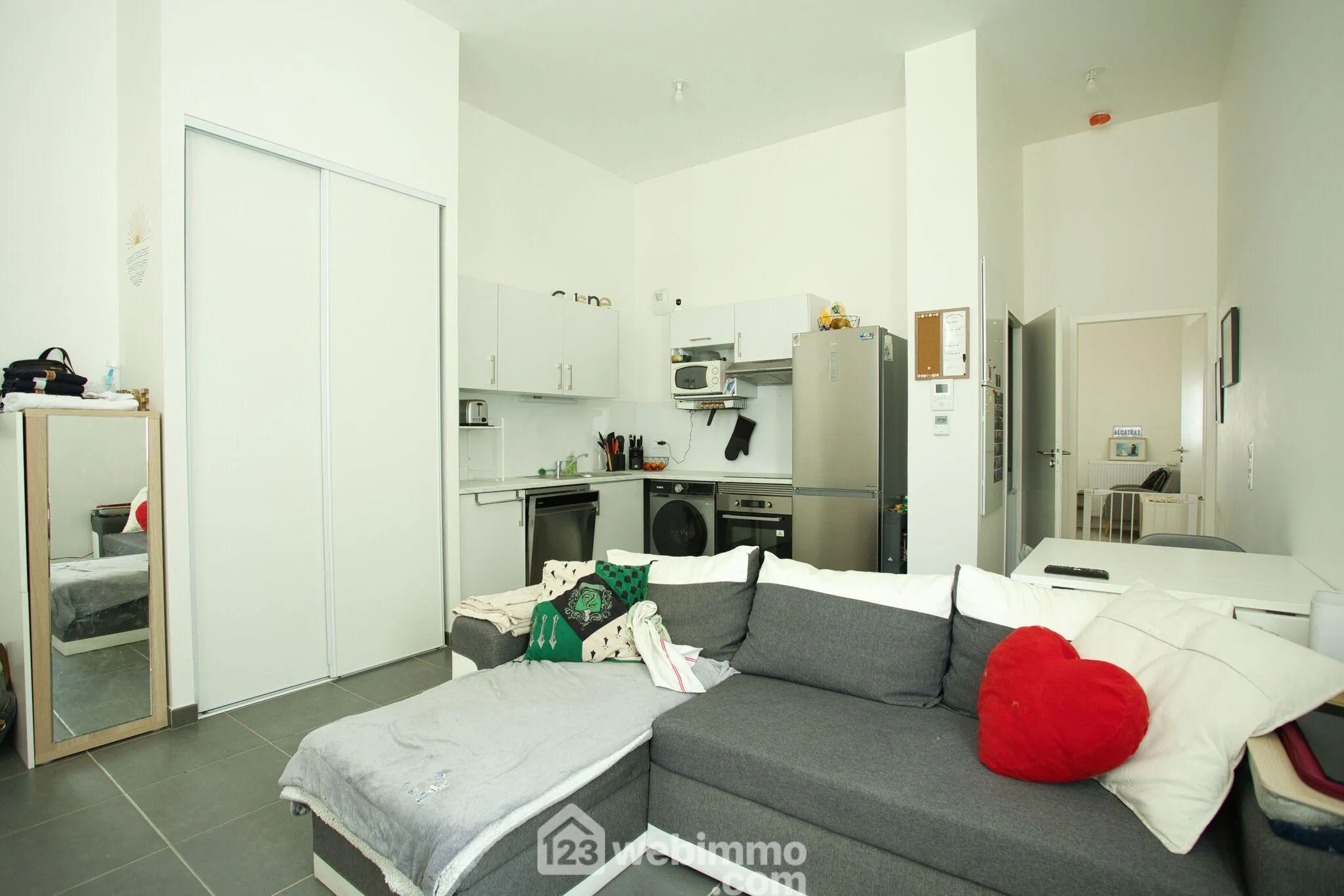 Appartement récent de 44m² à Lagord, bon investissement locatif proche La Rochelle 