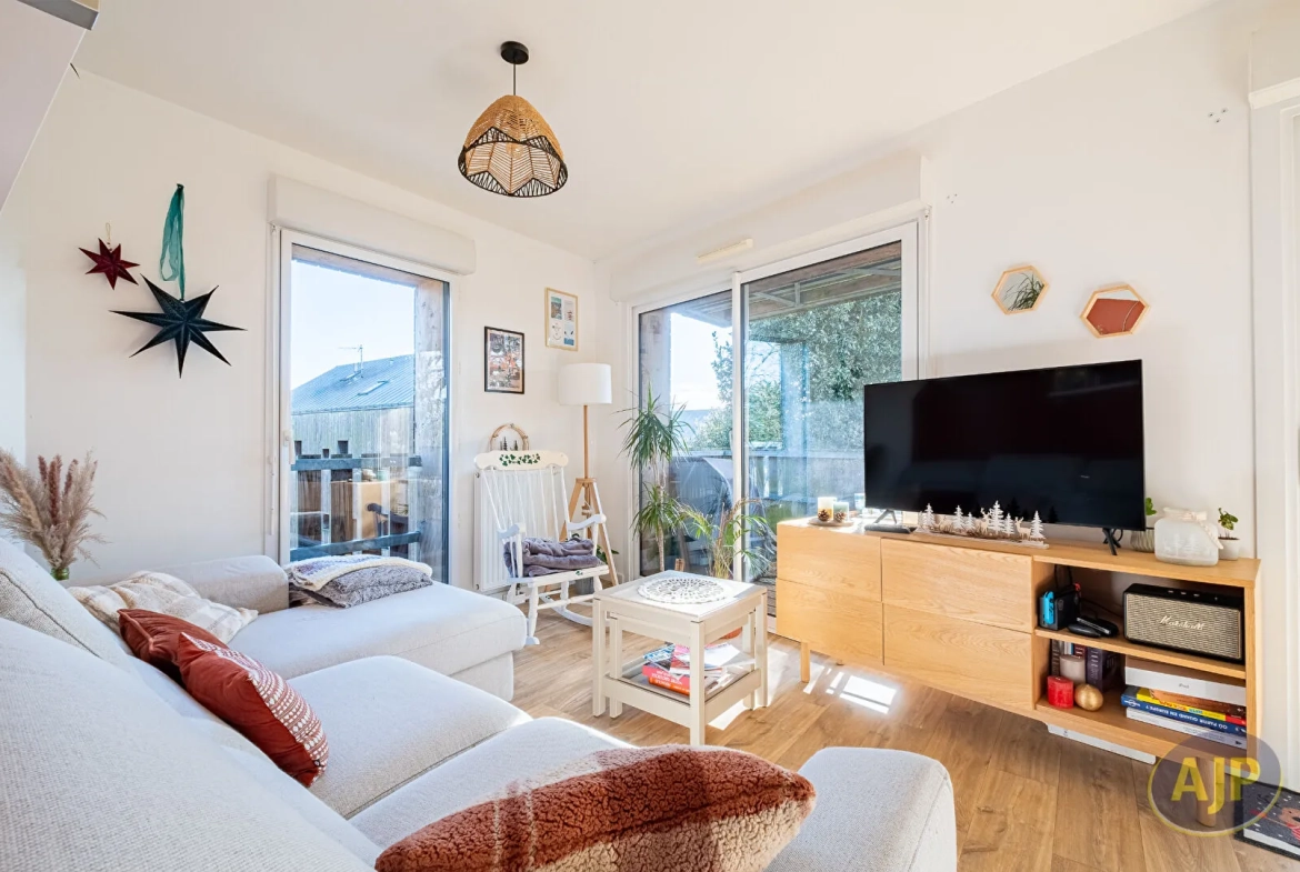 Appartement 3 pièces avec terrasse et parking sécurisé à Saint-Nazaire 