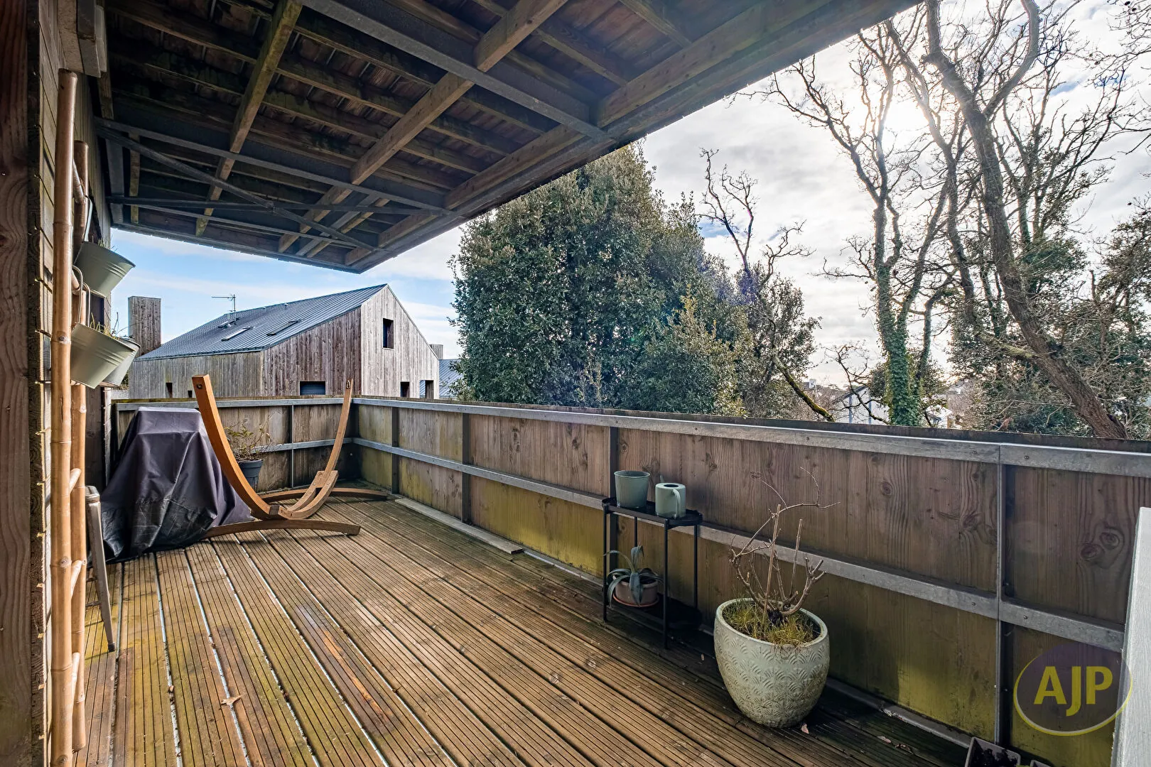 Appartement 3 pièces avec terrasse et parking sécurisé à Saint-Nazaire 