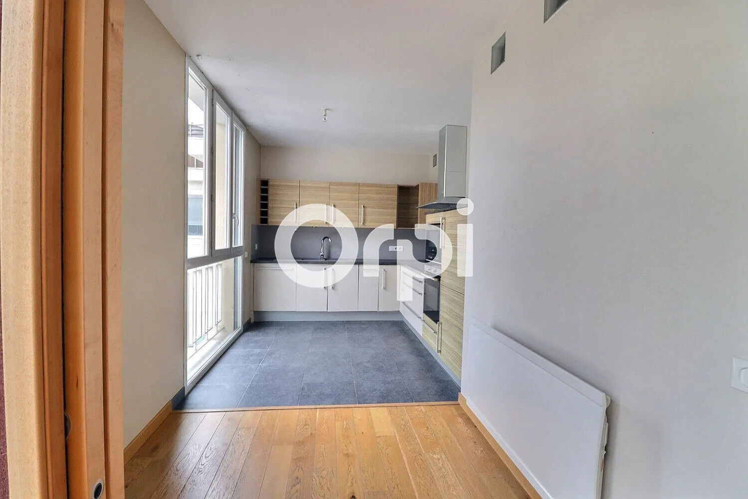 Appartement duplex à Pau secteur Carnot avec parking privé 