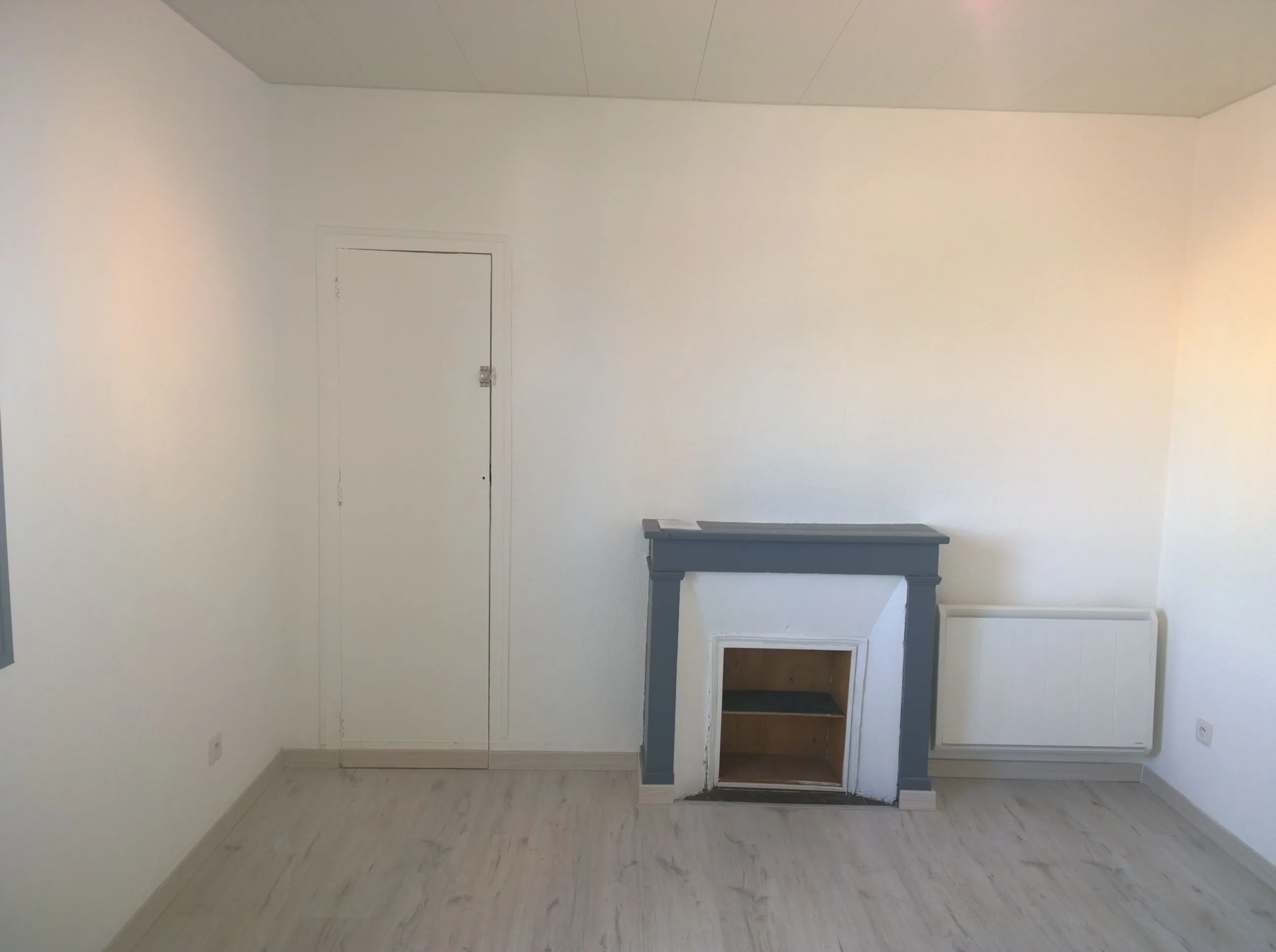 Appartement duplex en vente à Nantes près de la Place Viarme - Charme et authenticité 