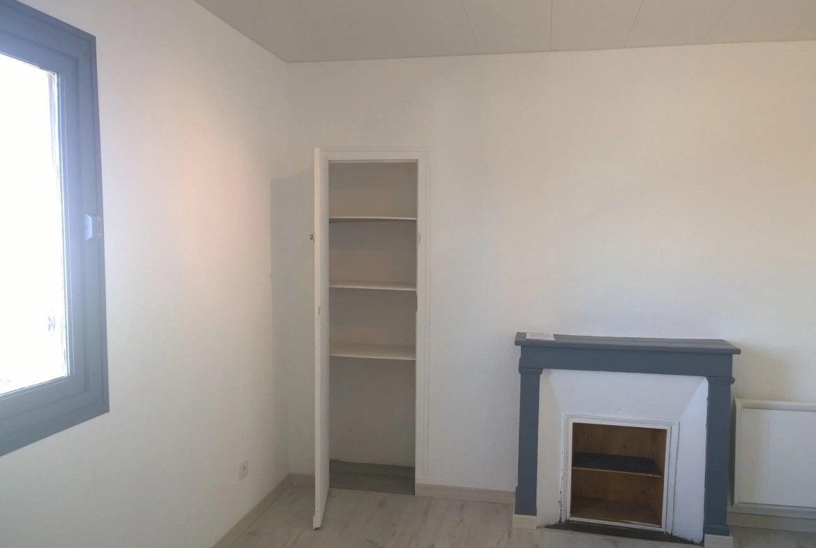 Appartement duplex en vente à Nantes près de la Place Viarme - Charme et authenticité 