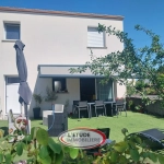 Maison moderne de 100 m² au Pellerin avec 4 chambres, jardin clos et faible consommation énergétique
