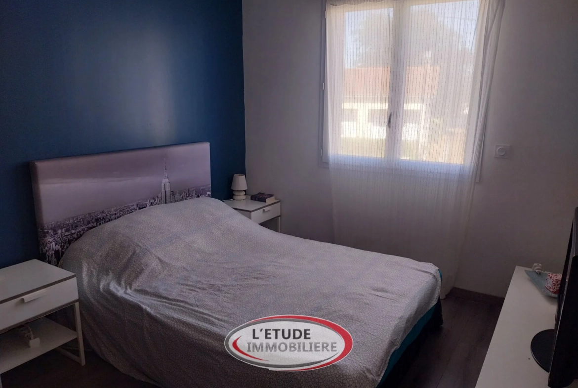 Maison moderne de 100 m² au Pellerin avec 4 chambres, jardin clos et faible consommation énergétique 