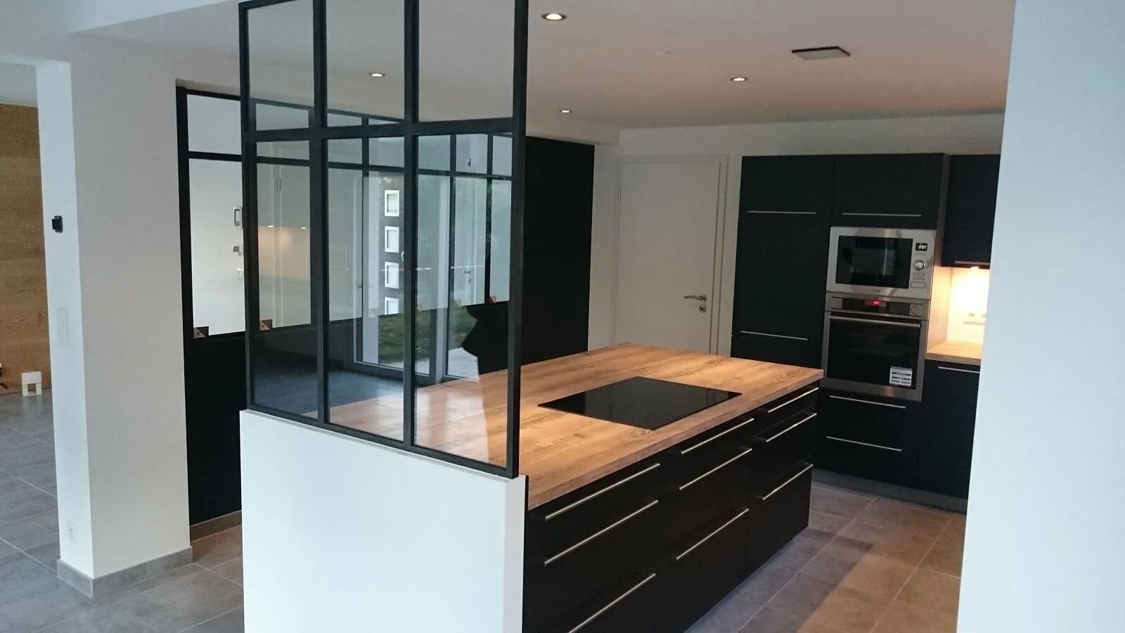 Maison neuve 4 pièces avec terrasse et jardin à Villeneuve-lès-Bouloc 