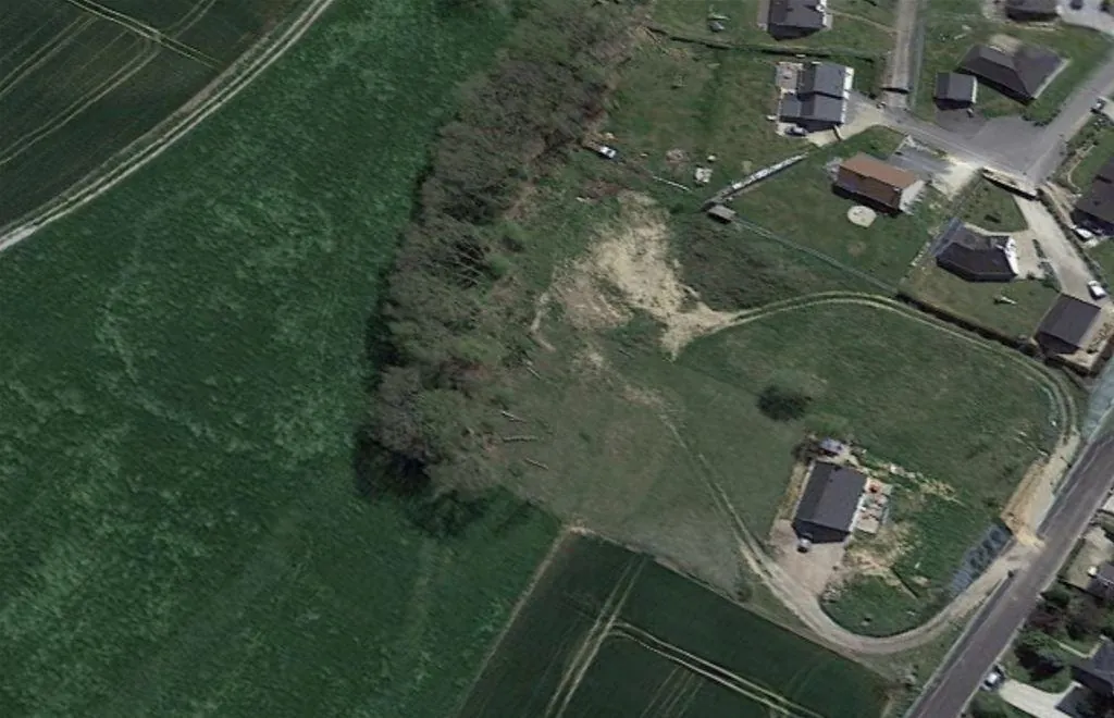Terrains constructibles à Charleval - Opportunité d'achat à 55 000 € chacun 