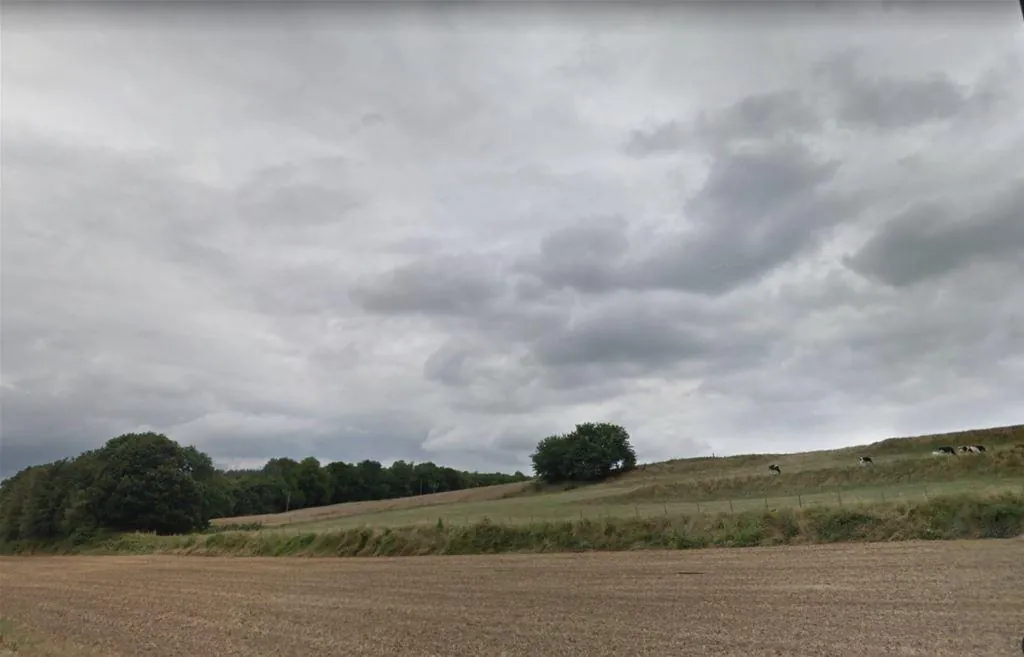 Terrains constructibles à Charleval - Opportunité d'achat à 55 000 € chacun 