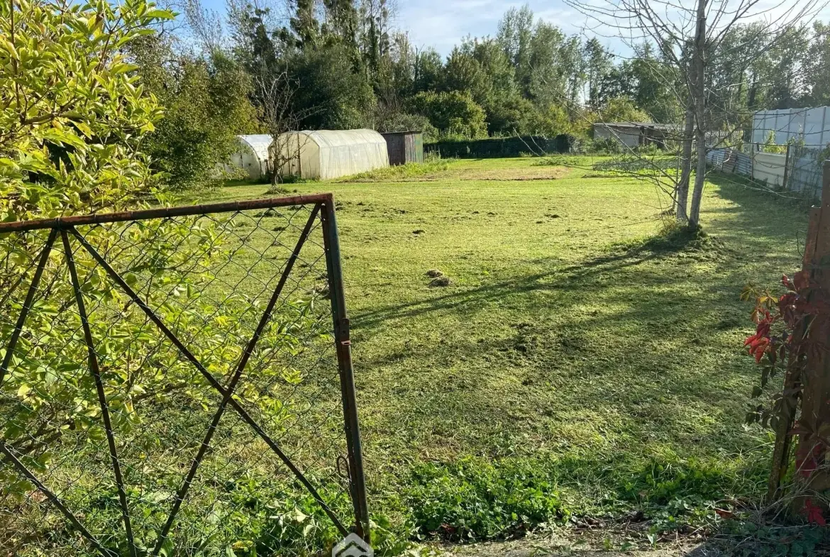 Terrain à bâtir de 1003 m² à Mesbrecourt-Richecourt 