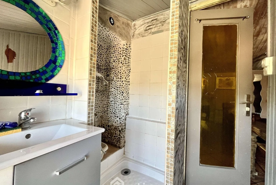 Appartement T3 à Muro avec terrasse et potentiel d'extension en Balagne 