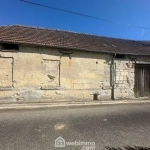 Grange à vendre de 96 m² à Montchâlons, idéale pour stockage ou atelier avec cour sécurisée