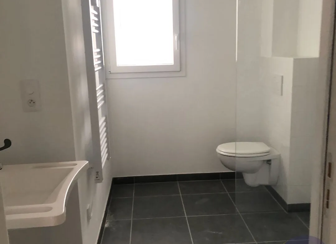 Appartement neuf de 60 m² avec terrasse proche université à Saint-Nazaire 