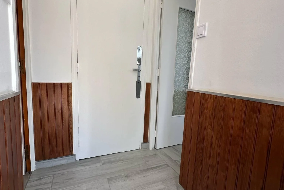 À vendre maison 127 m² à Chambry avec garage et terrain clos 