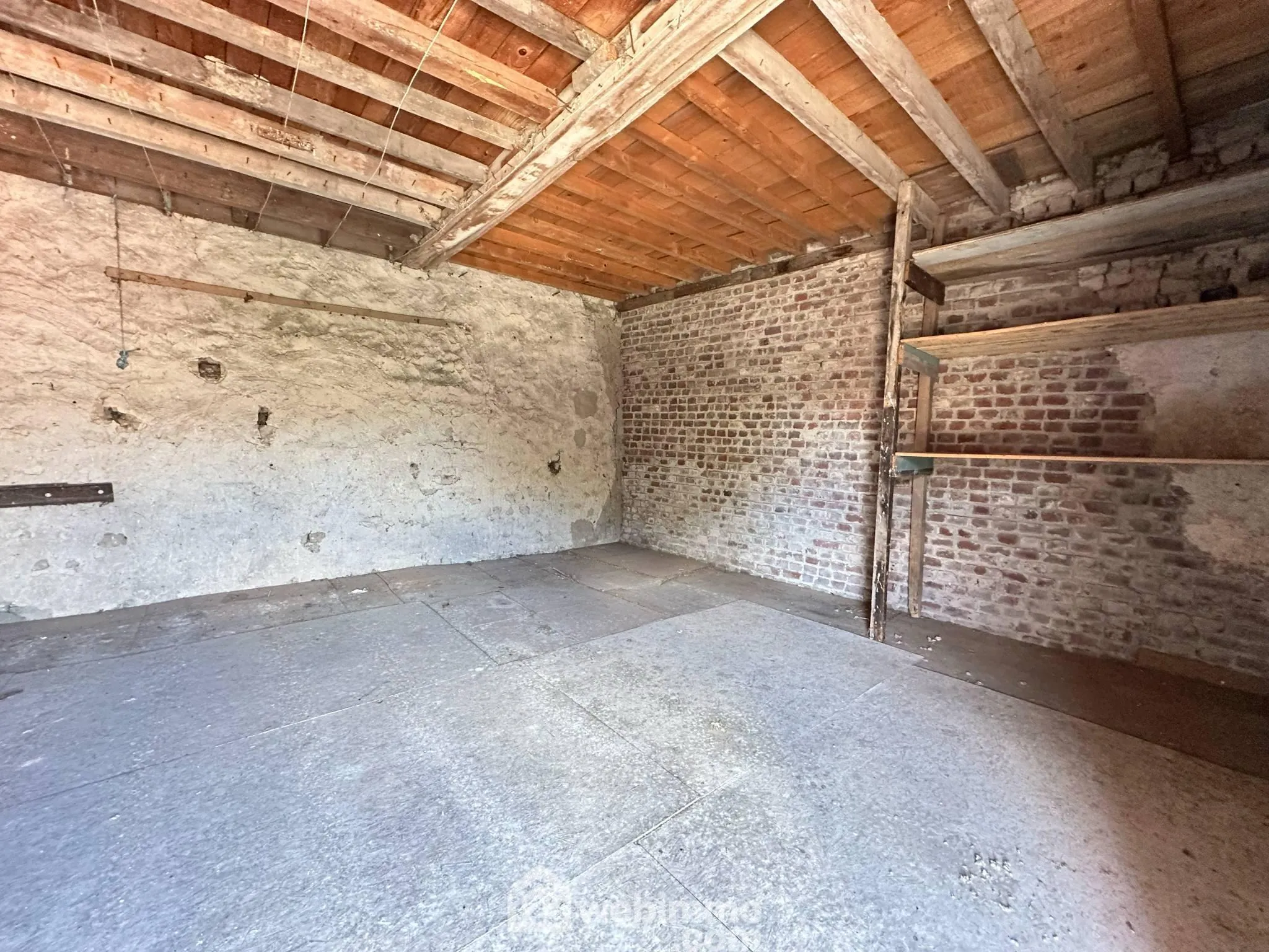 À vendre maison 127 m² à Chambry avec garage et terrain clos 