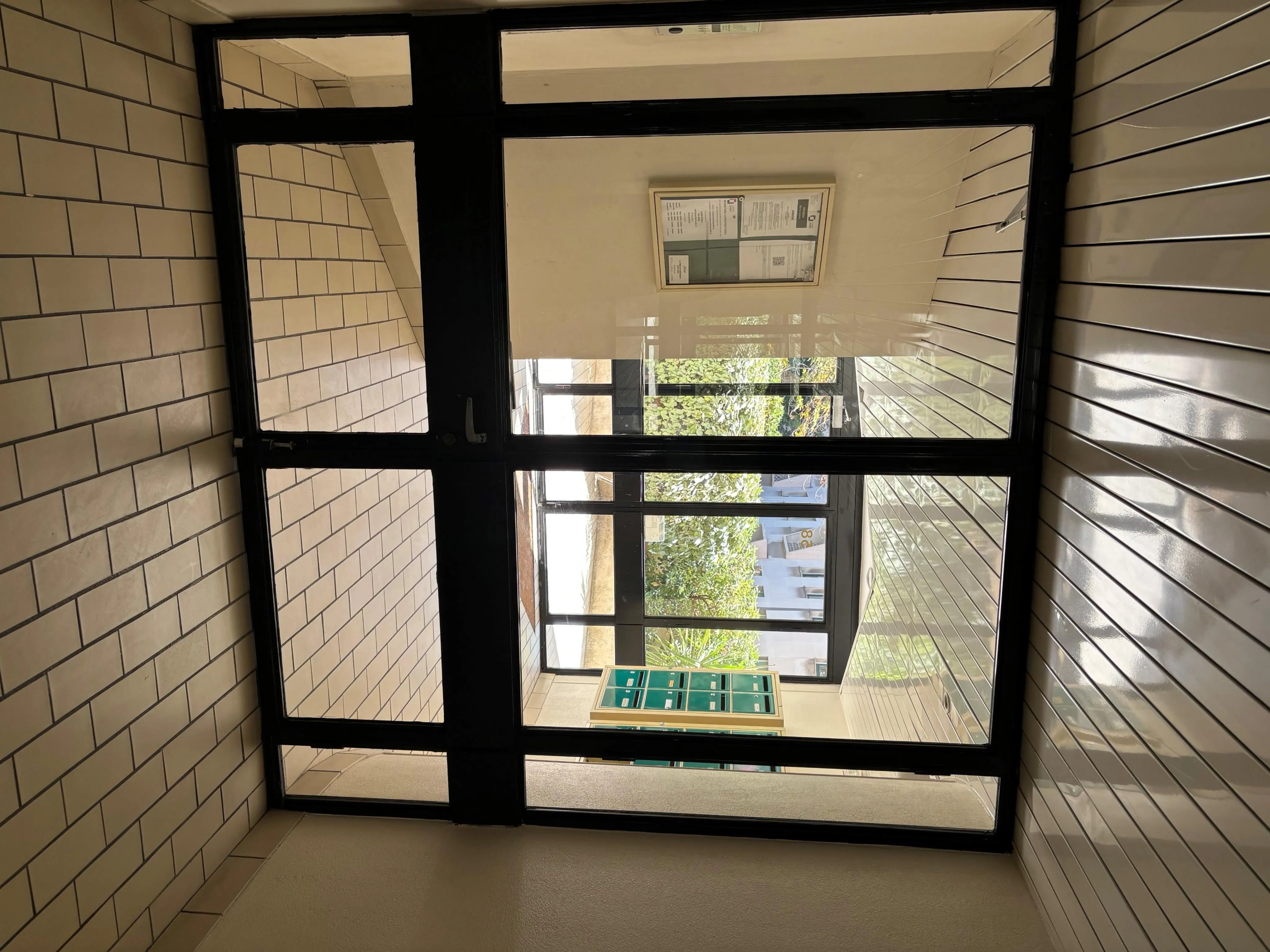 Appartement T3 lumineux de 74 m² dans la résidence Lord Duveen à Marseille 