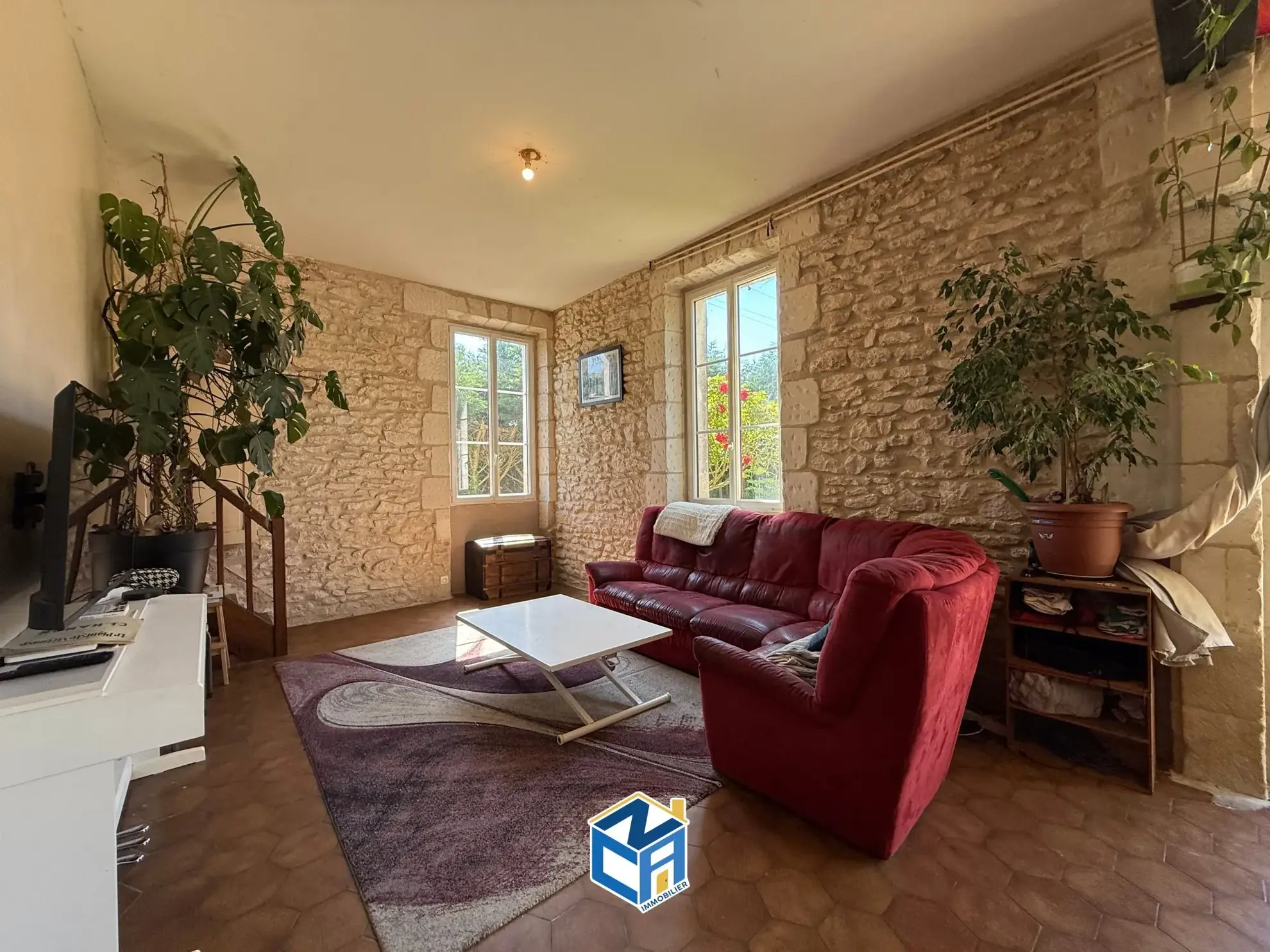 Maison de campagne 4 chambres avec garage et dépendance à Le Liège 37460 