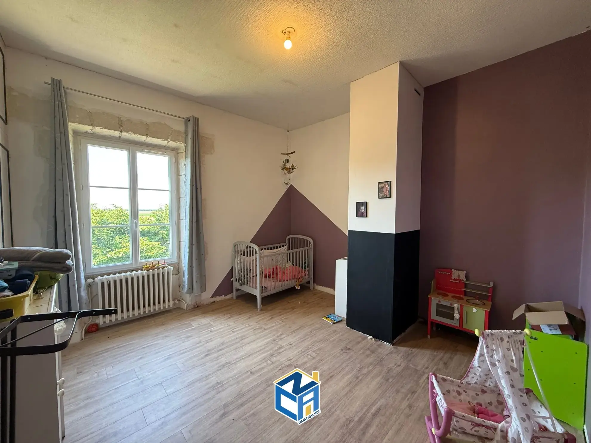 Maison de campagne 4 chambres avec garage et dépendance à Le Liège 37460 
