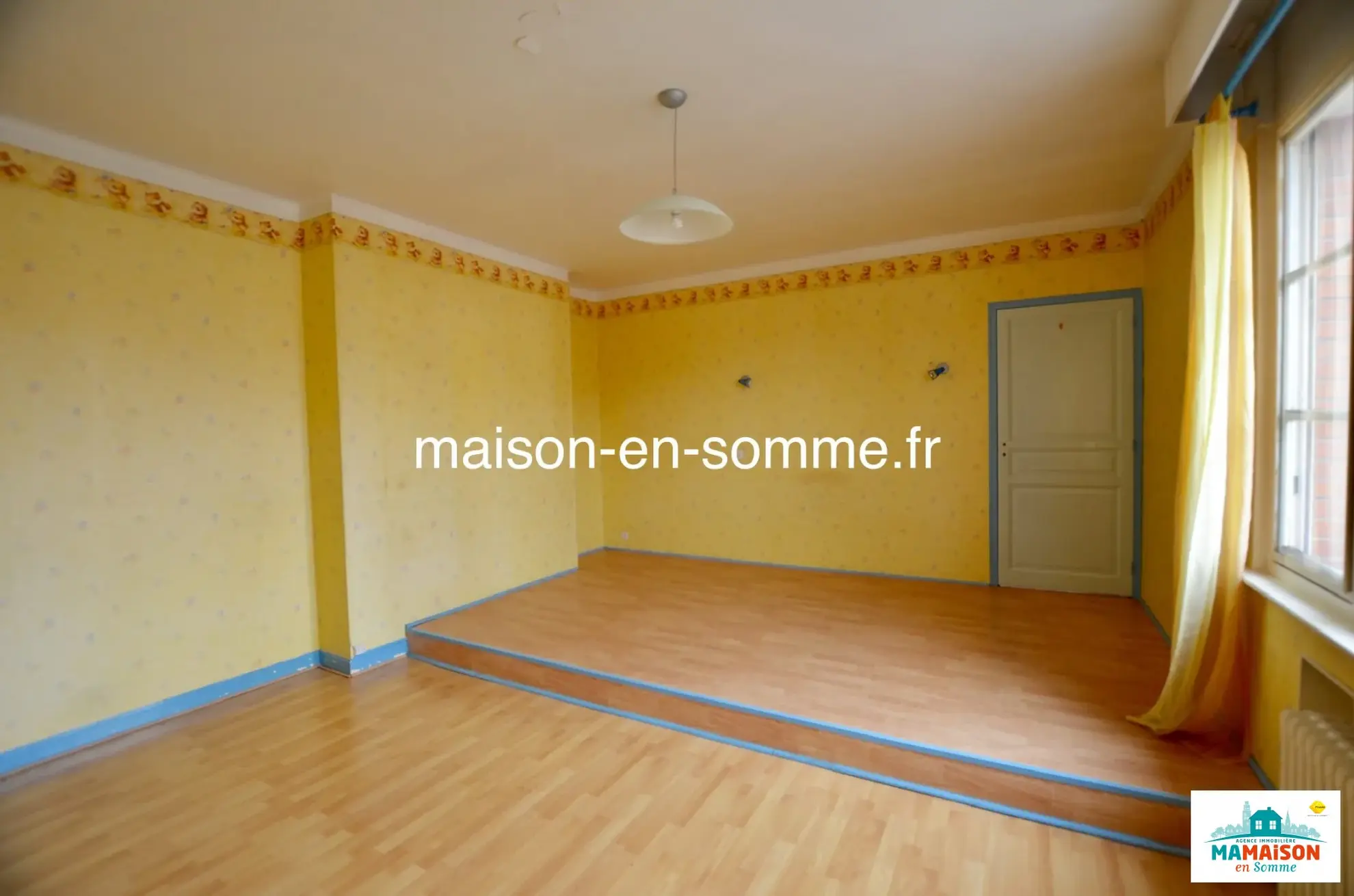 Grande maison de 230 m² avec dépendance et jardin à Fouilloy 