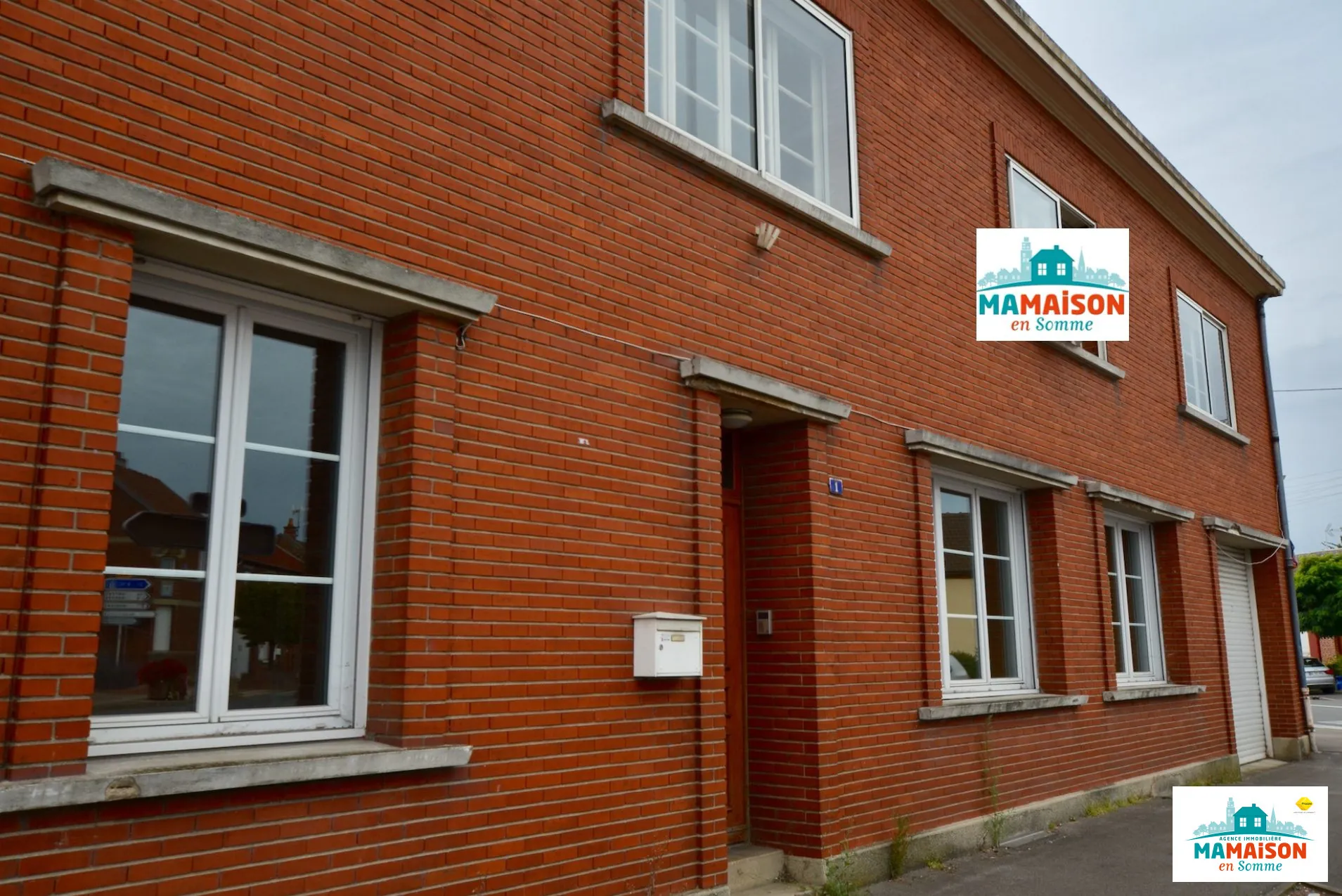 Grande maison de 230 m² avec dépendance et jardin à Fouilloy 