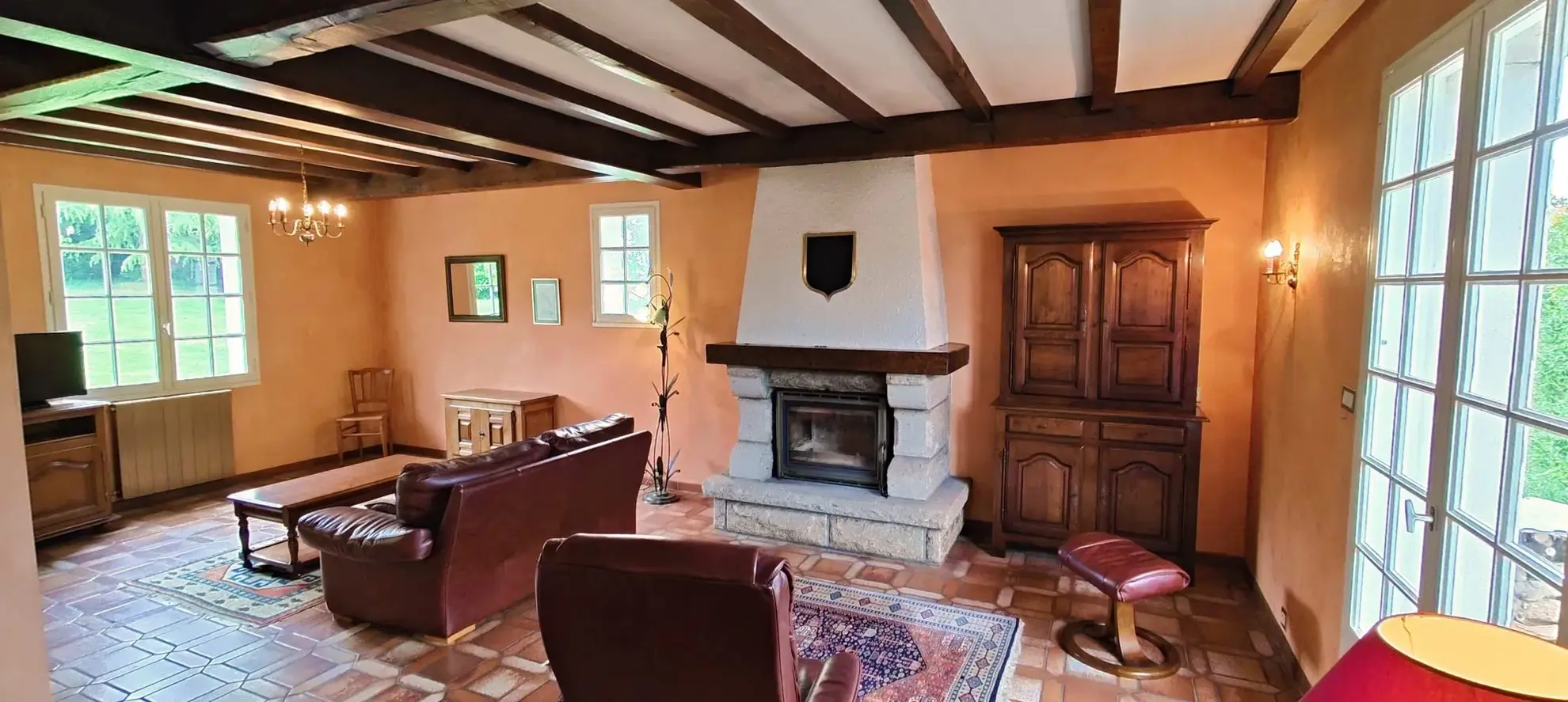 Belle maison avec grand terrain et serre à Guerlédan en Bretagne 