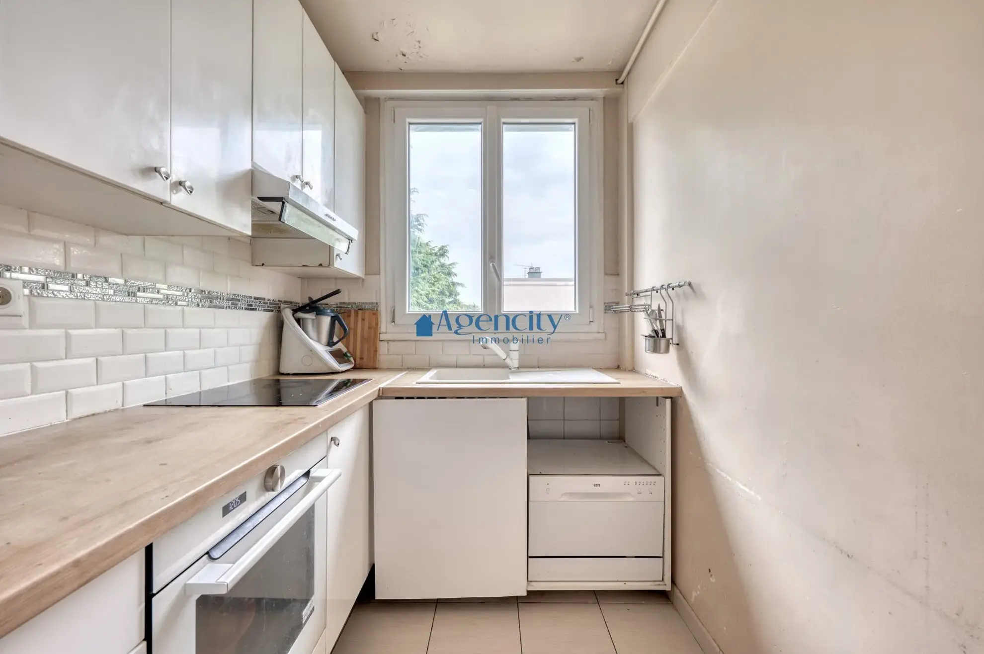 Appartement 4 pièces à Noisy-le-Grand, proximité centre-ville et Bords de Marne 