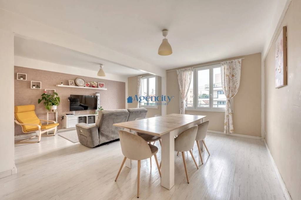 Appartement 4 pièces à Noisy-le-Grand, proximité centre-ville et Bords de Marne