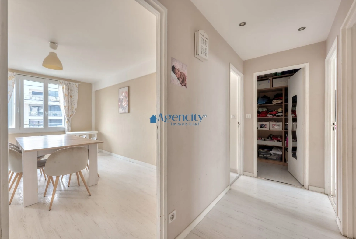 Appartement 4 pièces à Noisy-le-Grand, proximité centre-ville et Bords de Marne 