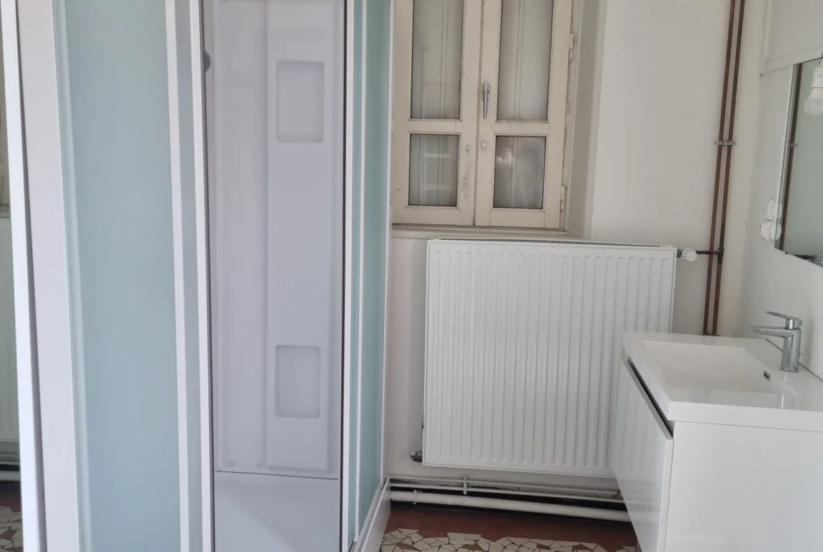 Maison de ville 1930 avec jardin à Déols - Charmante et spacieuse 