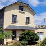 Maison de ville 1930 avec jardin à Déols - Charmante et spacieuse