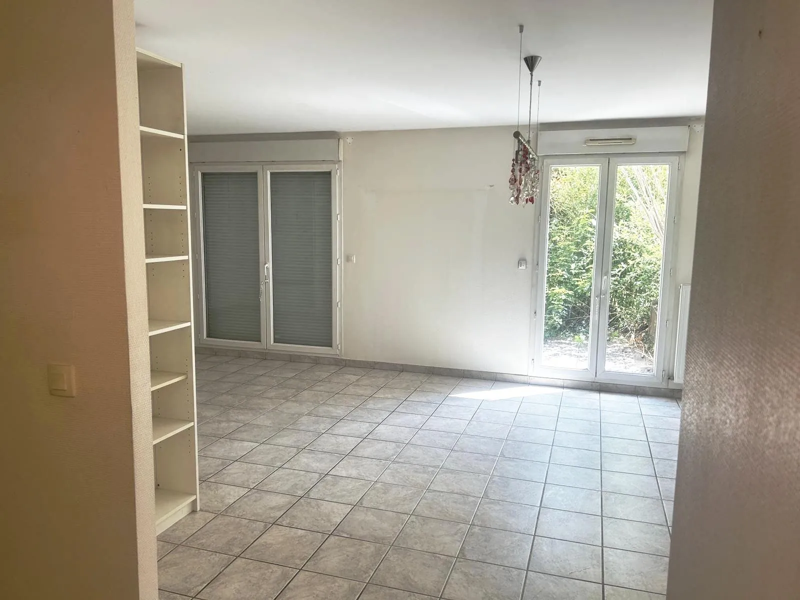 Grand appartement F4 en rez-de-jardin à Saint-Étienne proches du Parc de l'Europe 