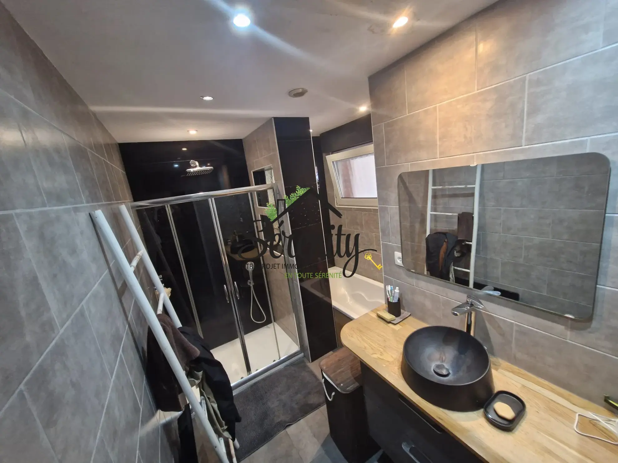 Maison à vendre à Rouvroy – Charmante maison de ville avec jardin et garage 